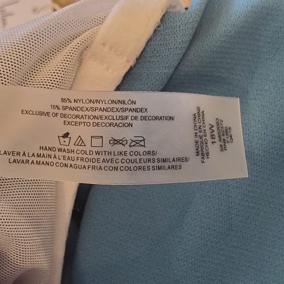 Leilani Tankini Purple Underwire Top Only Plus New - Picture 7 of 8